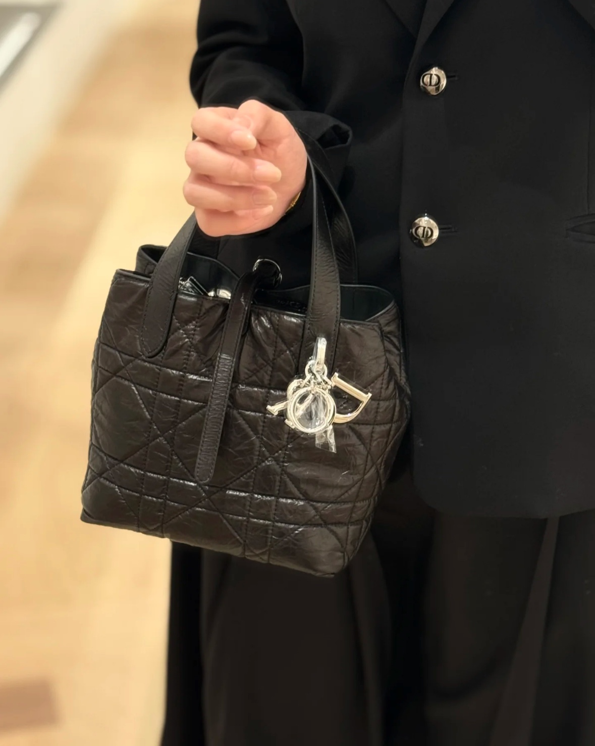 dior toujours small vertical tote handbag